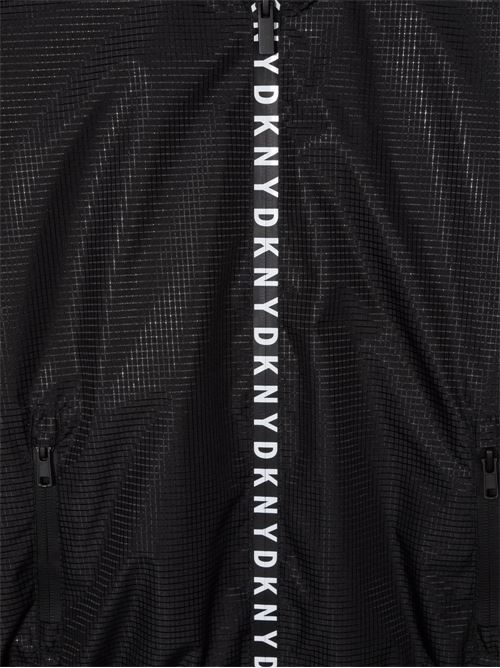 Giacca k-way bambina con cappuccio e zip con scritta logo DKNY KIDS | D3665309BT